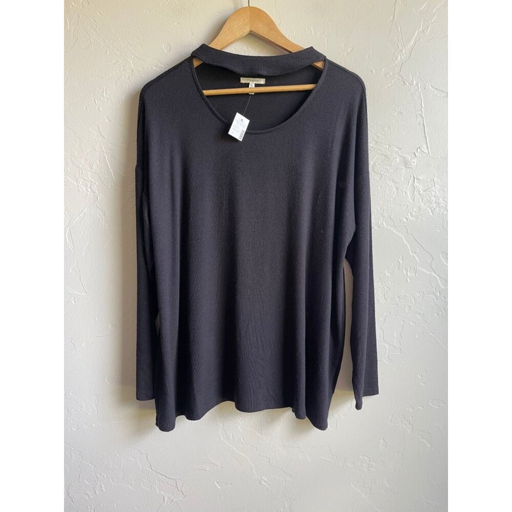 New! Maurices Plus Size 1X Black Knit Choker Neck Pullover Sweater Long Sleeve